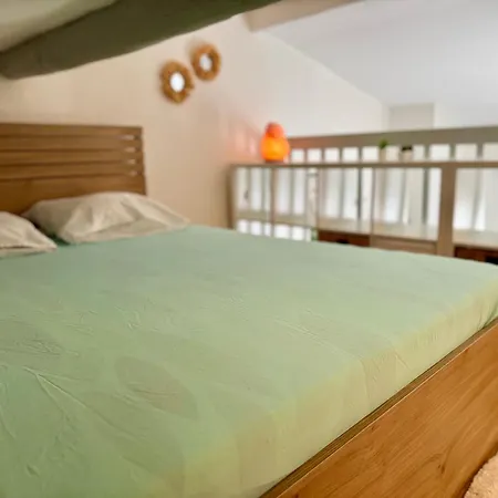 Lägenhet Le Cardinal-cosy Studio-clim-wifi-ecusson Montpellier-laconciergeriebynina *